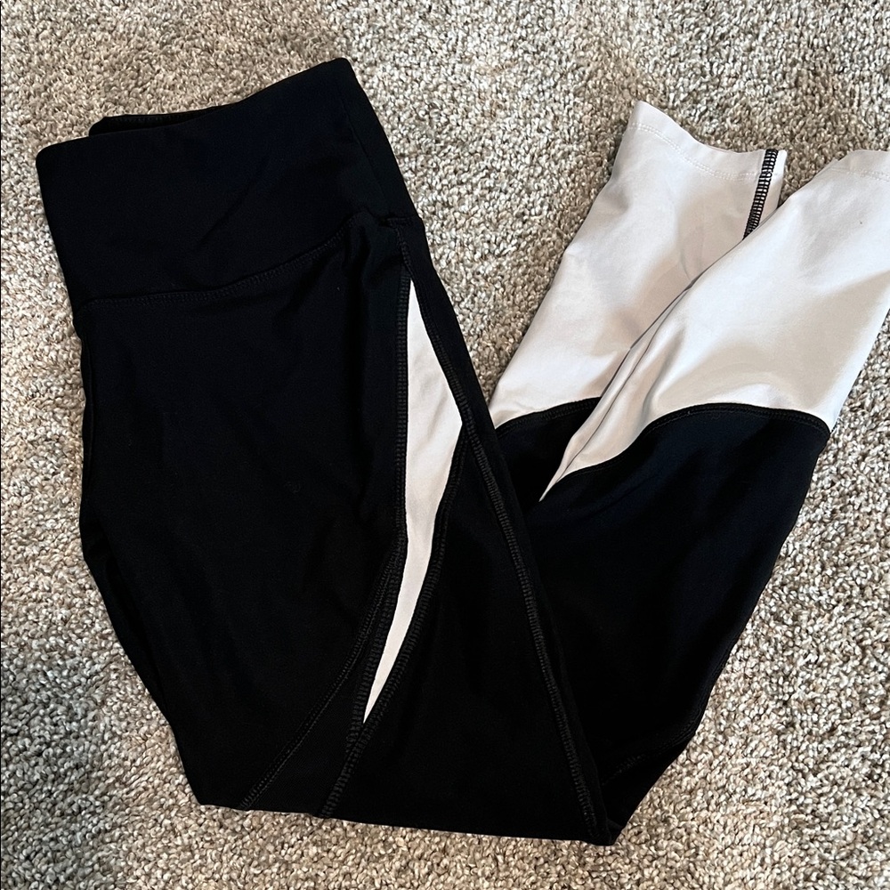 Black and White Leggings